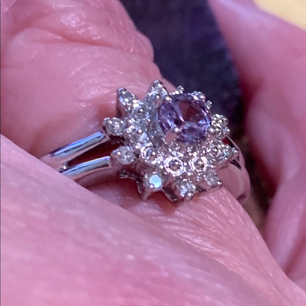 🦄 Alexzanderite snowflake halo ring 🦄